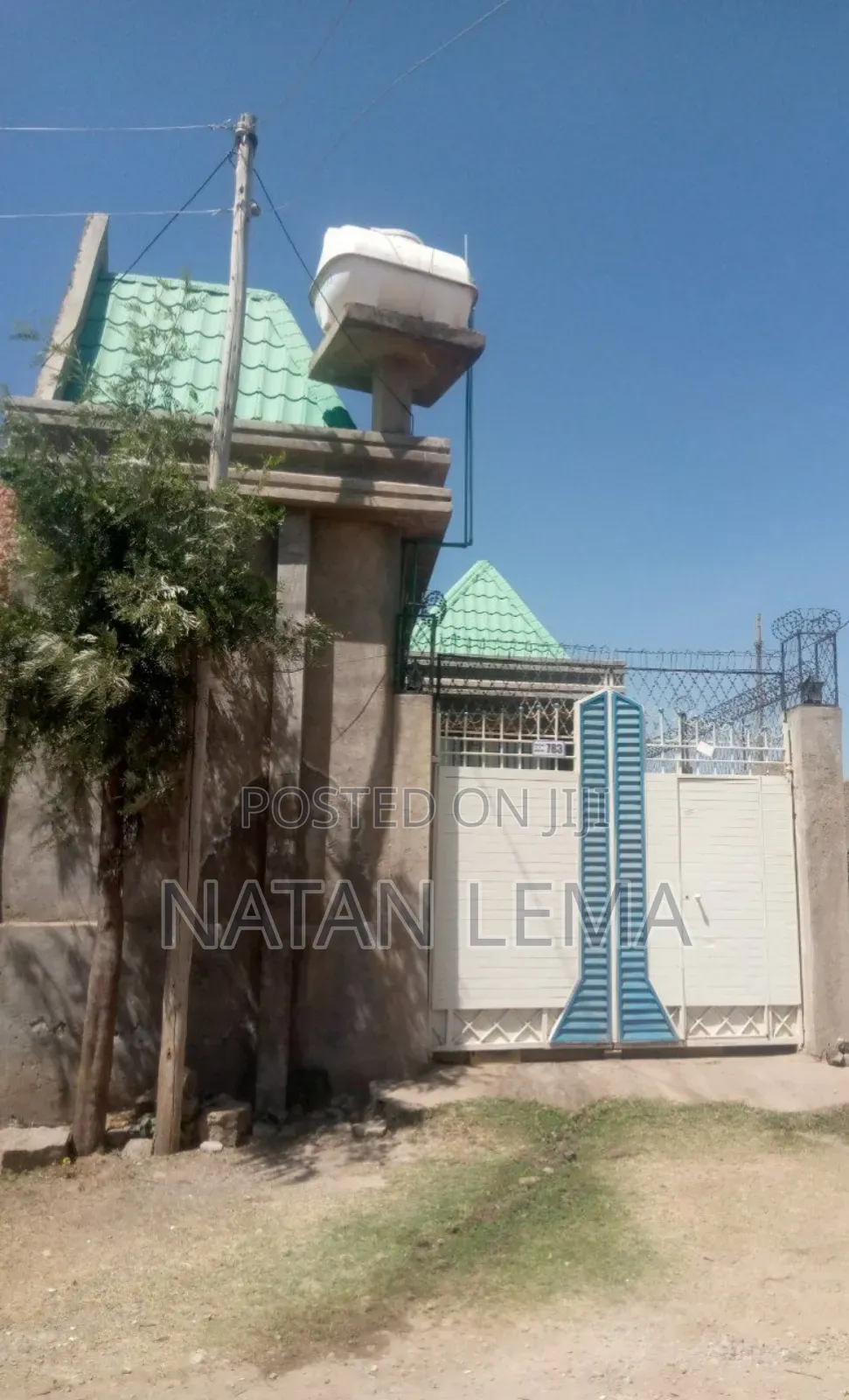 3bdrm House in Adama for sale