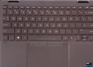 New Laptop HP Spectre X360 13t 16GB Intel Core I7 SSD 512GB