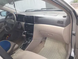 Toyota Corolla 2002 Silver