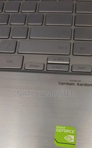 New Laptop Asus ZenBook 13 UX331UN 8GB AMD Ryzen 5 SSD 512GB