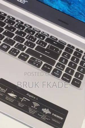 New Laptop Acer Aspire 5 8GB Intel Core I3 SSD 256GB