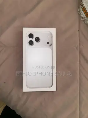 New Apple iPhone 17 Pro Max 256 GB Silver