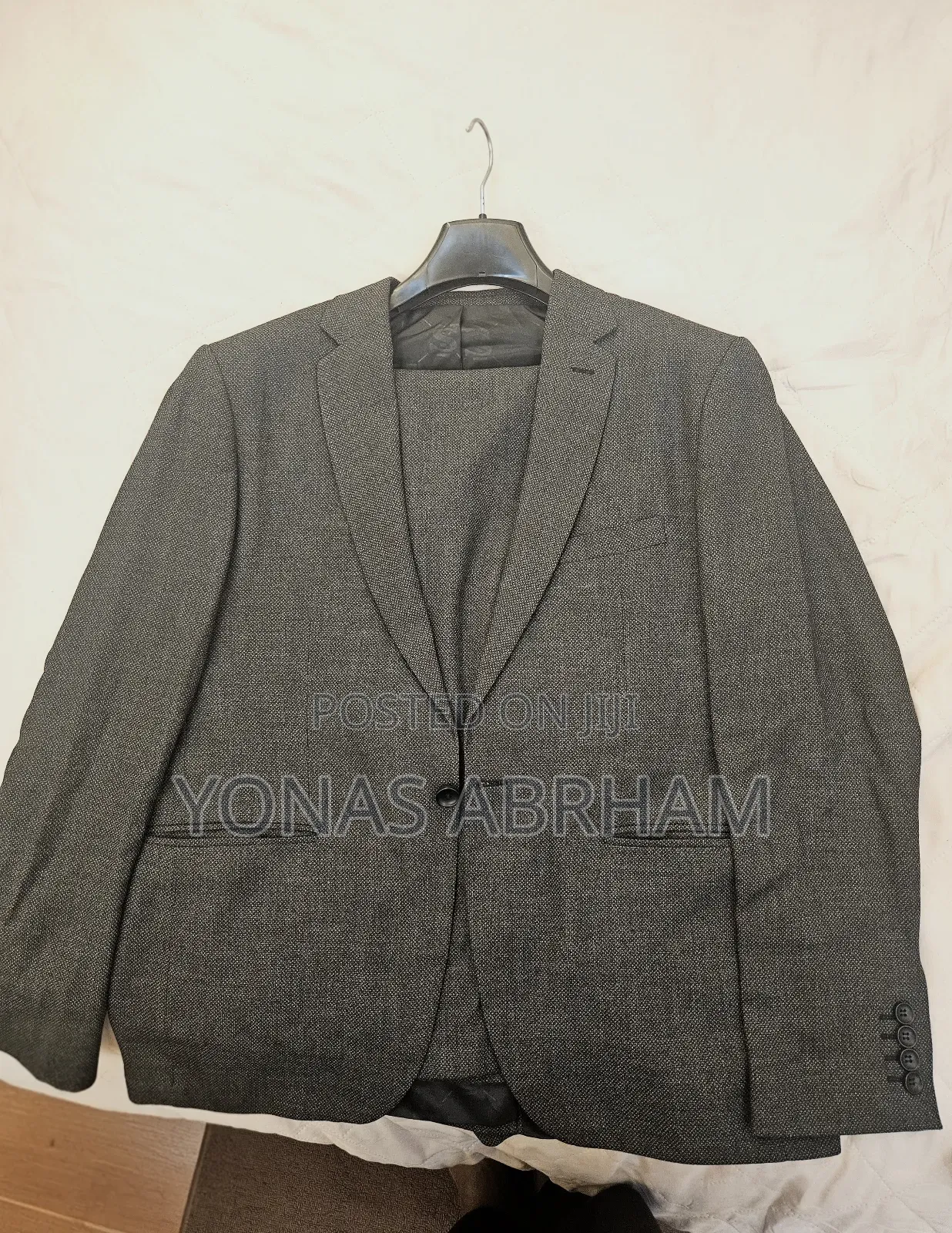 One-Time Used Suit – Size 54