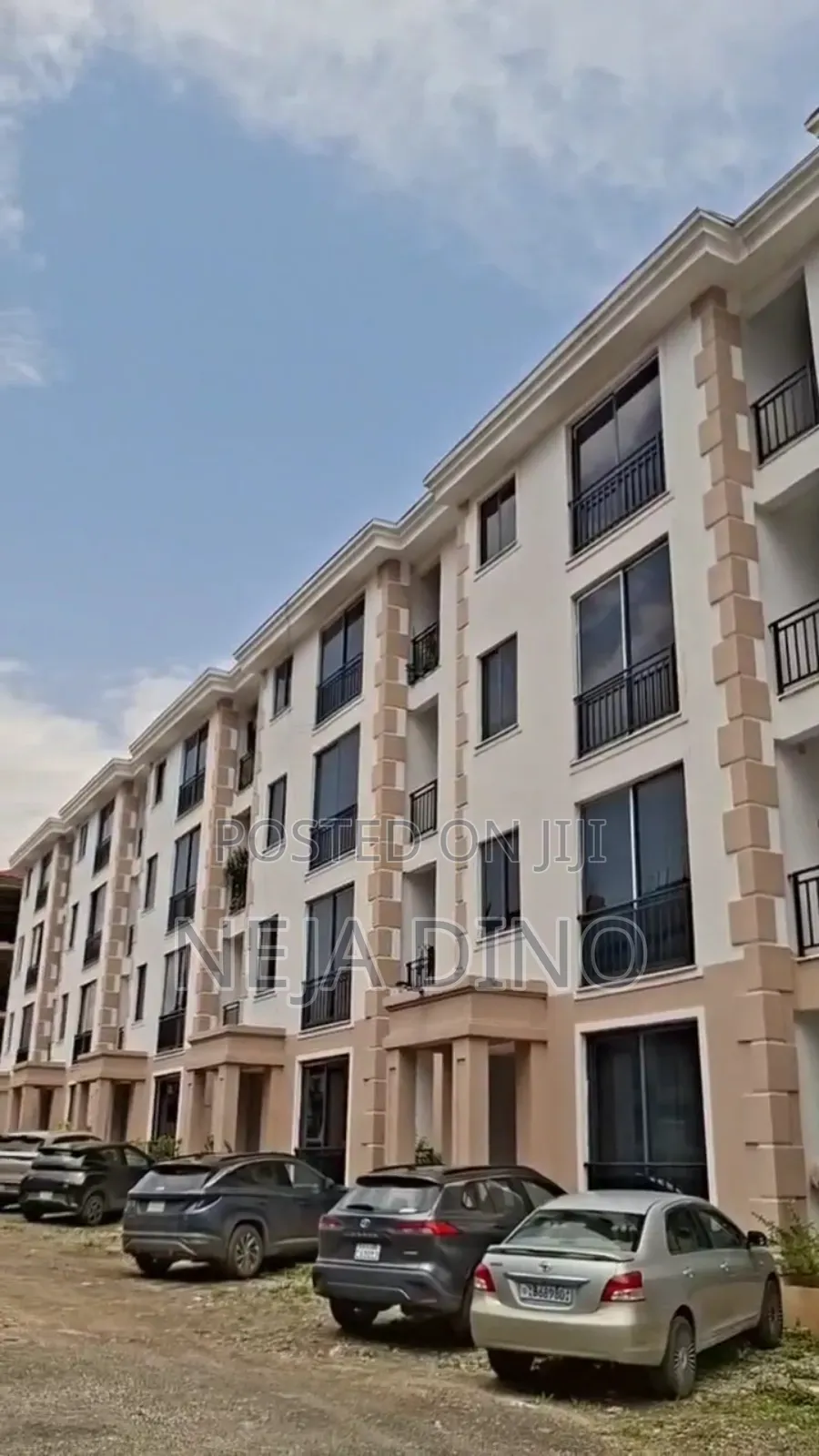 2bdrm Apartment in Re, Bole for sale