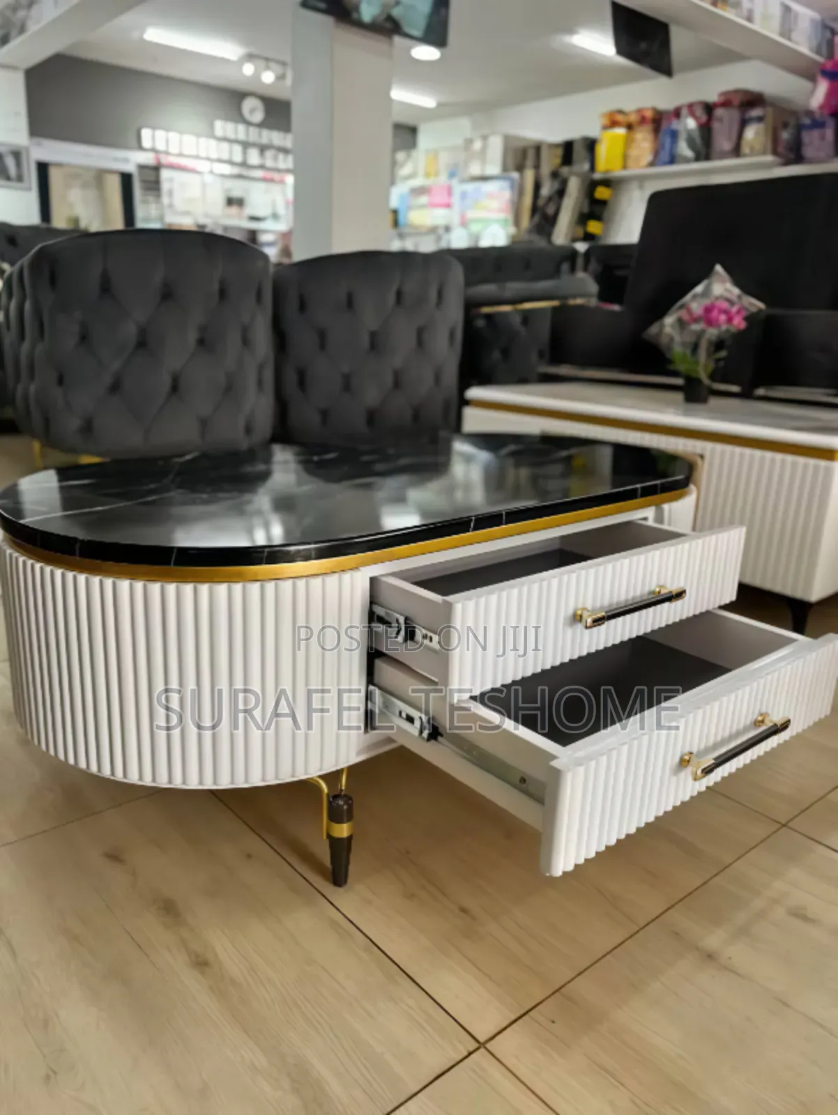 ቆንጆ ሴንተር ጠረጴዛዎች | Center Tables