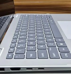New Laptop HP OmniBook X Flip 14" 8GB AMD Ryzen 5 SSD 512GB
