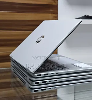 New Laptop HP OmniBook X Flip 14" 8GB AMD Ryzen 5 SSD 512GB
