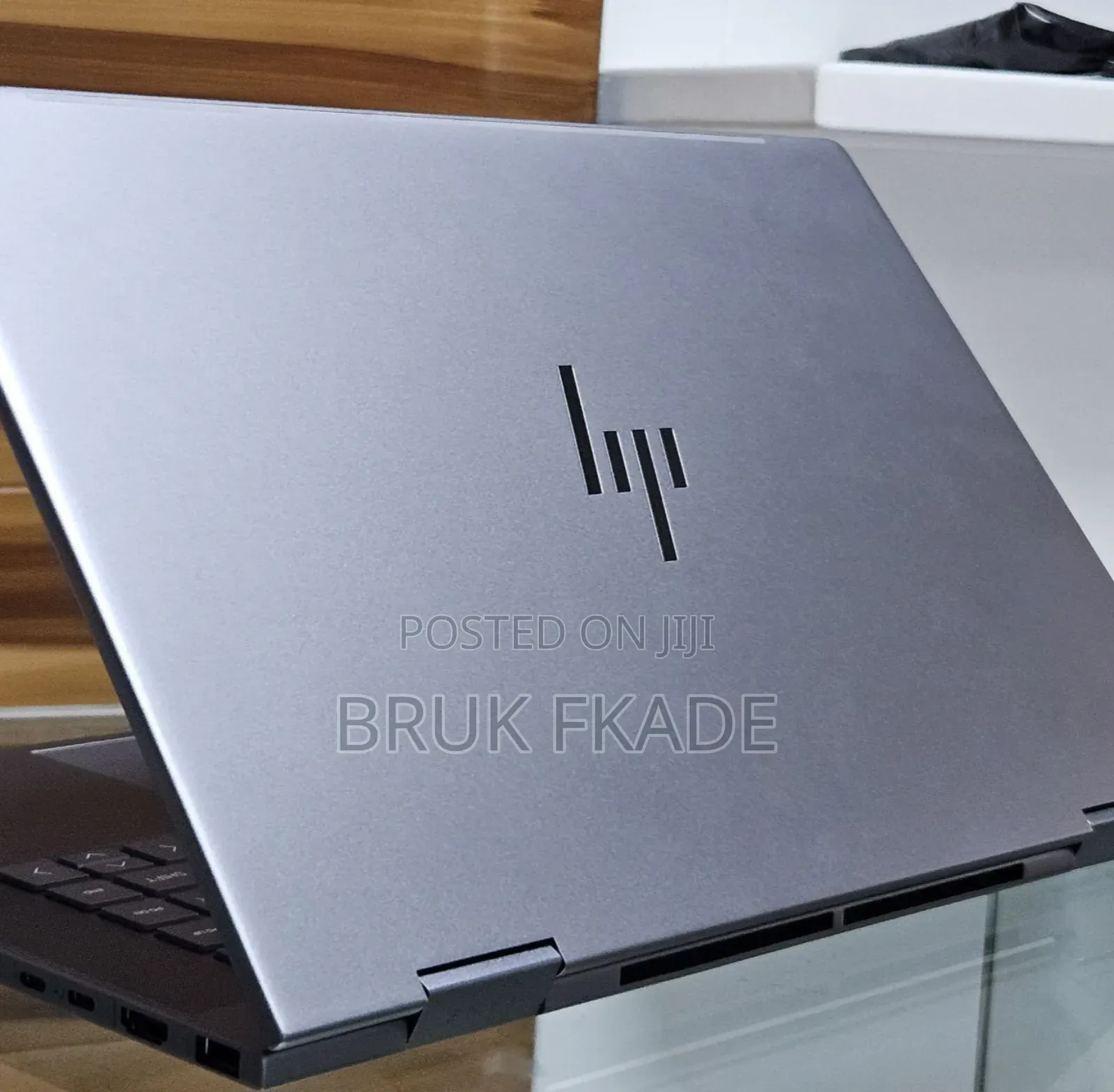 New Laptop HP OmniBook X Flip 14" 8GB AMD Ryzen 5 SSD 512GB
