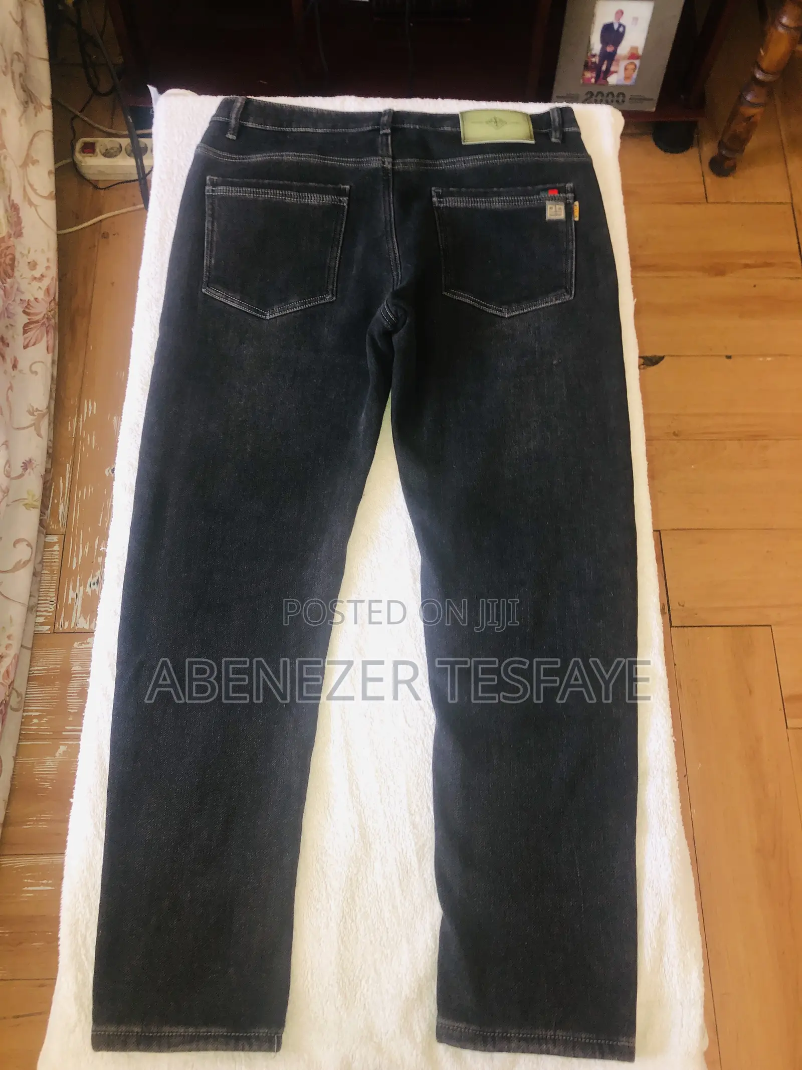 Black Stock Jeans