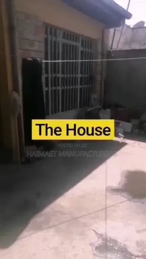 3bdrm House in Yeka for sale