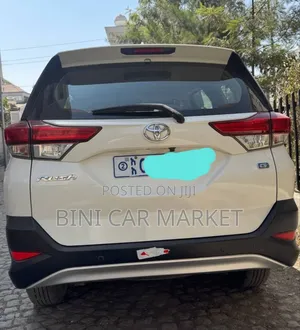 Toyota Rush 2021 White