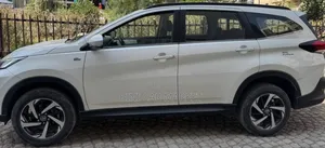 Toyota Rush 2021 White