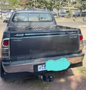 Toyota Hilux 2.5 D-4D Double Cab 2008 Gray