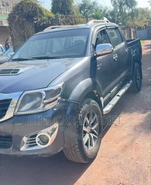 Toyota Hilux 2.5 D-4D Double Cab 2008 Gray