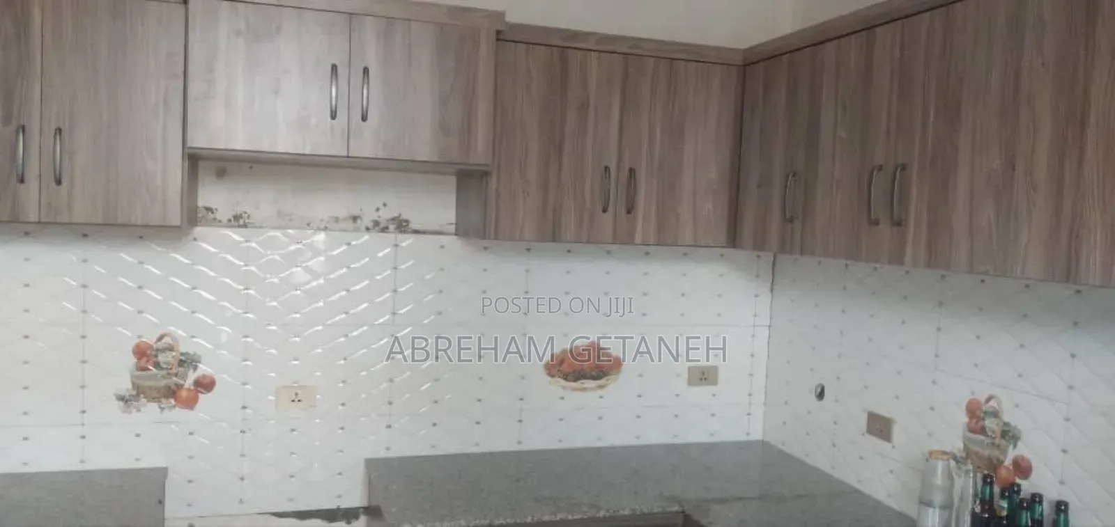 Furnished 3bdrm Villa in ሱሉልታ ካጅማ አስፓልት ግልባጭ, Oromia-Finfinne for sale