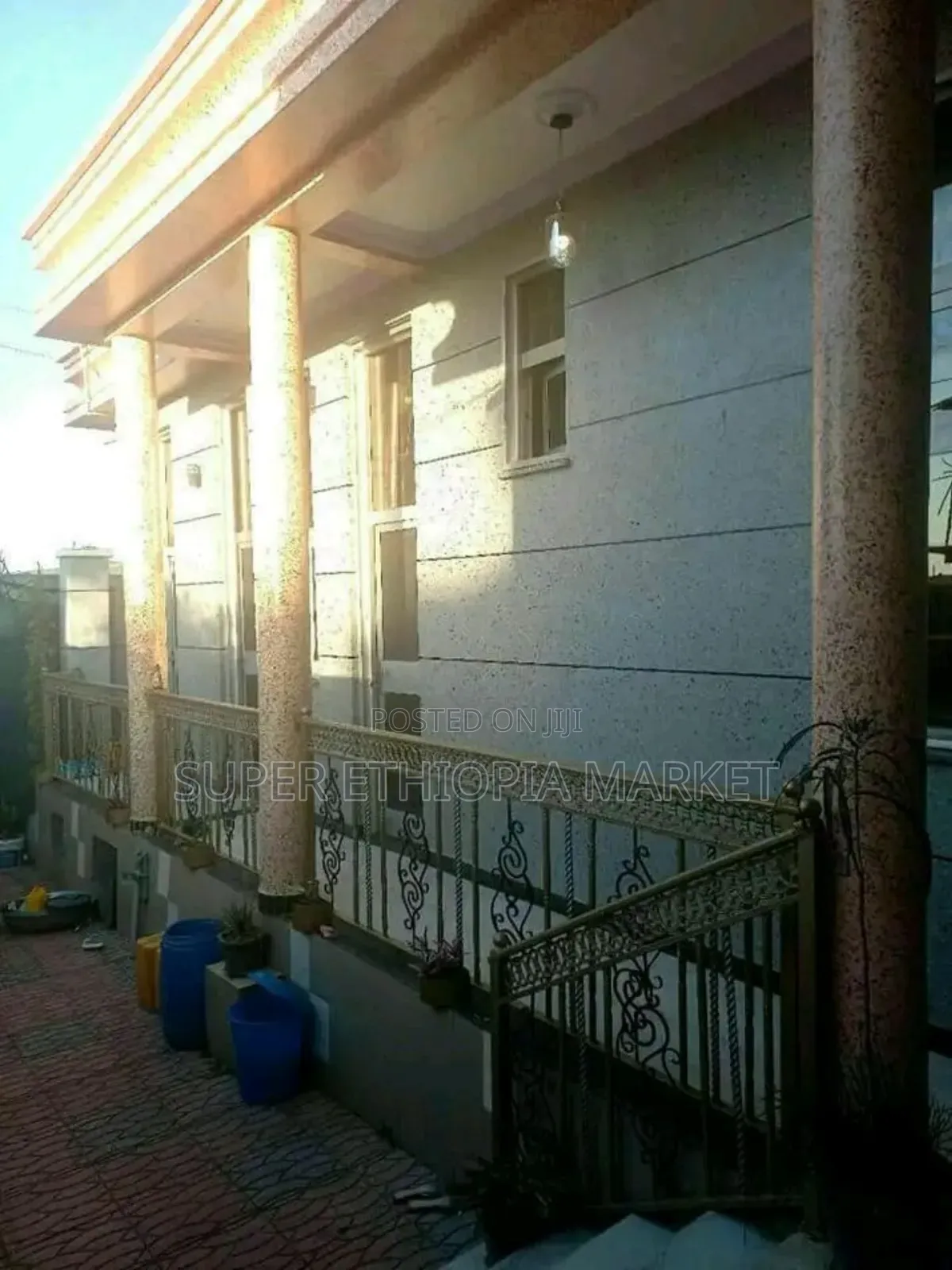 Furnished 2bdrm House in Adama for sale