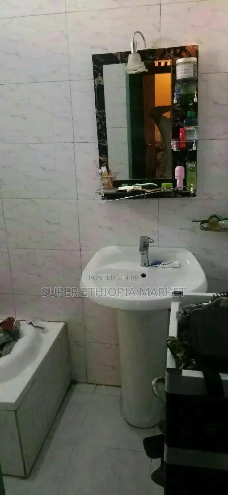 Furnished 2bdrm House in Adama for sale