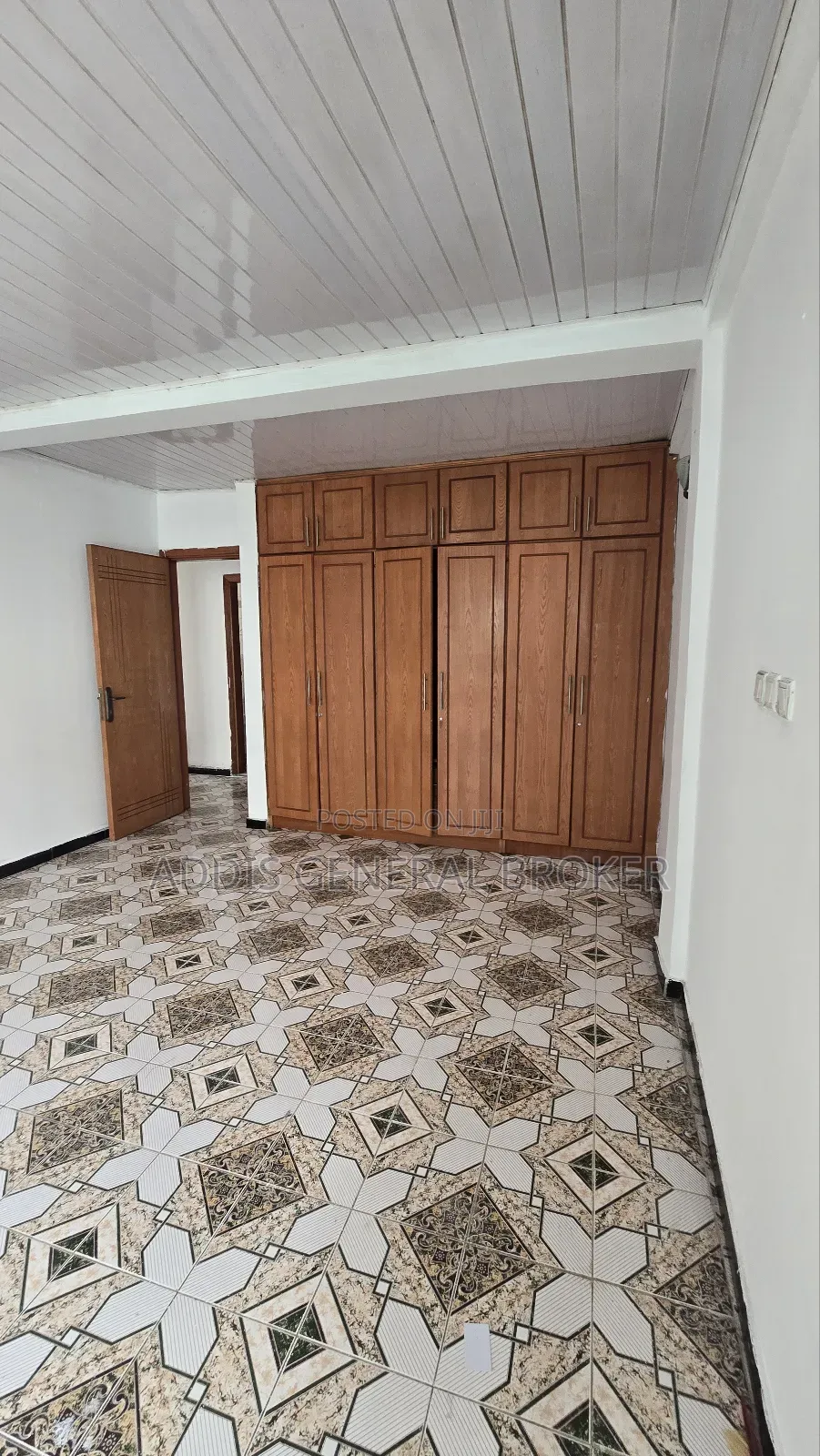 4bdrm House in Sumit Fiyel Bet, Bole for sale