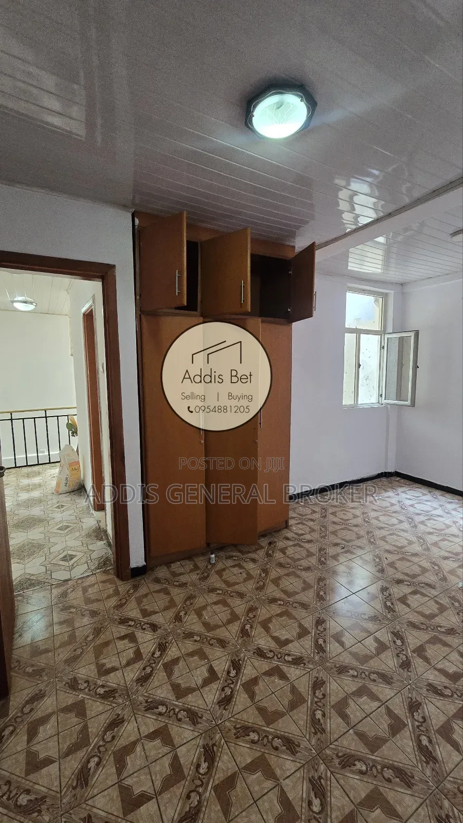 4bdrm House in Sumit Fiyel Bet, Bole for sale