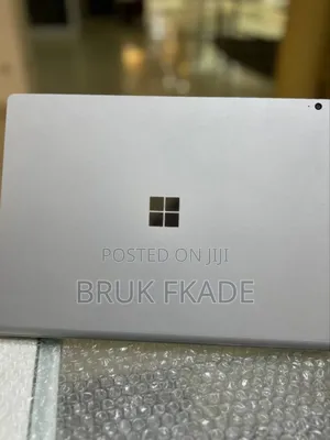 New Laptop Microsoft Surface Book 3 16GB Intel Core I7 SSD 256GB