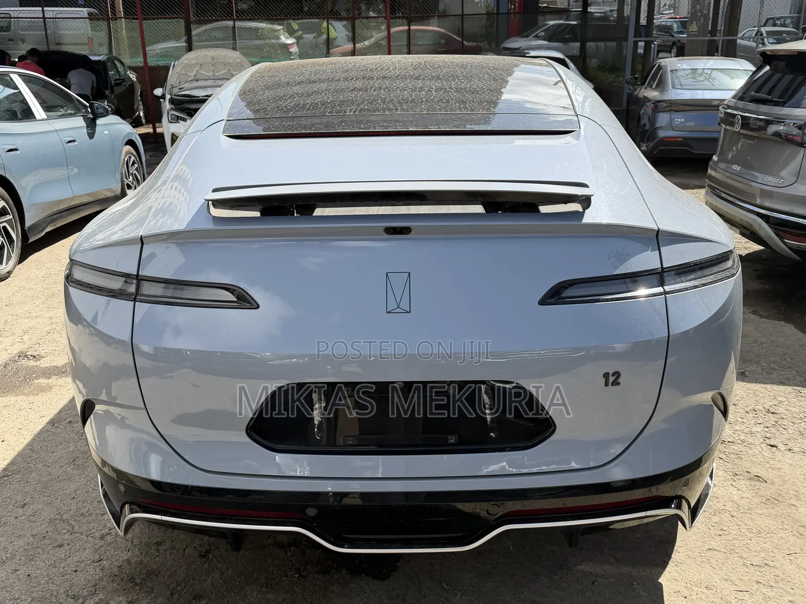 New Avatr 12 2025 Blue