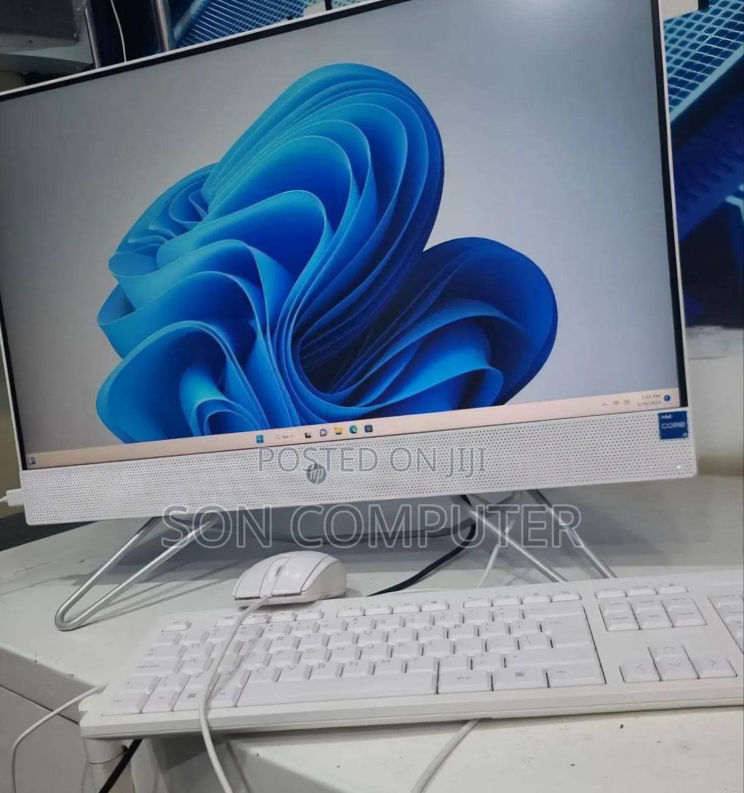 New Desktop Computer HP 200 G4 All-in-One 8GB Intel Core I5 SSD 512GB