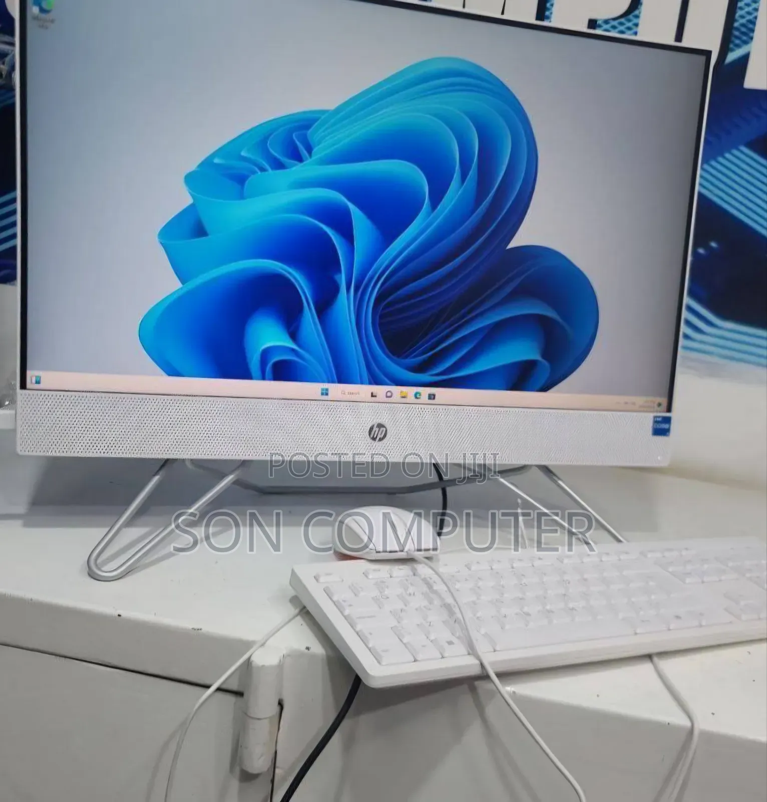 New Desktop Computer HP 200 G4 All-in-One 8GB Intel Core I5 SSD 512GB