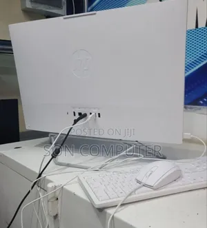 New Desktop Computer HP 200 G4 All-in-One 8GB Intel Core I5 SSD 512GB