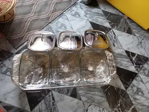 የምግብ ማቅረቢያ በሻማ ወይም በጥጥና አልኮል ማሞ የሚያስችል በብርጭቆ መስታወት የተሰራ