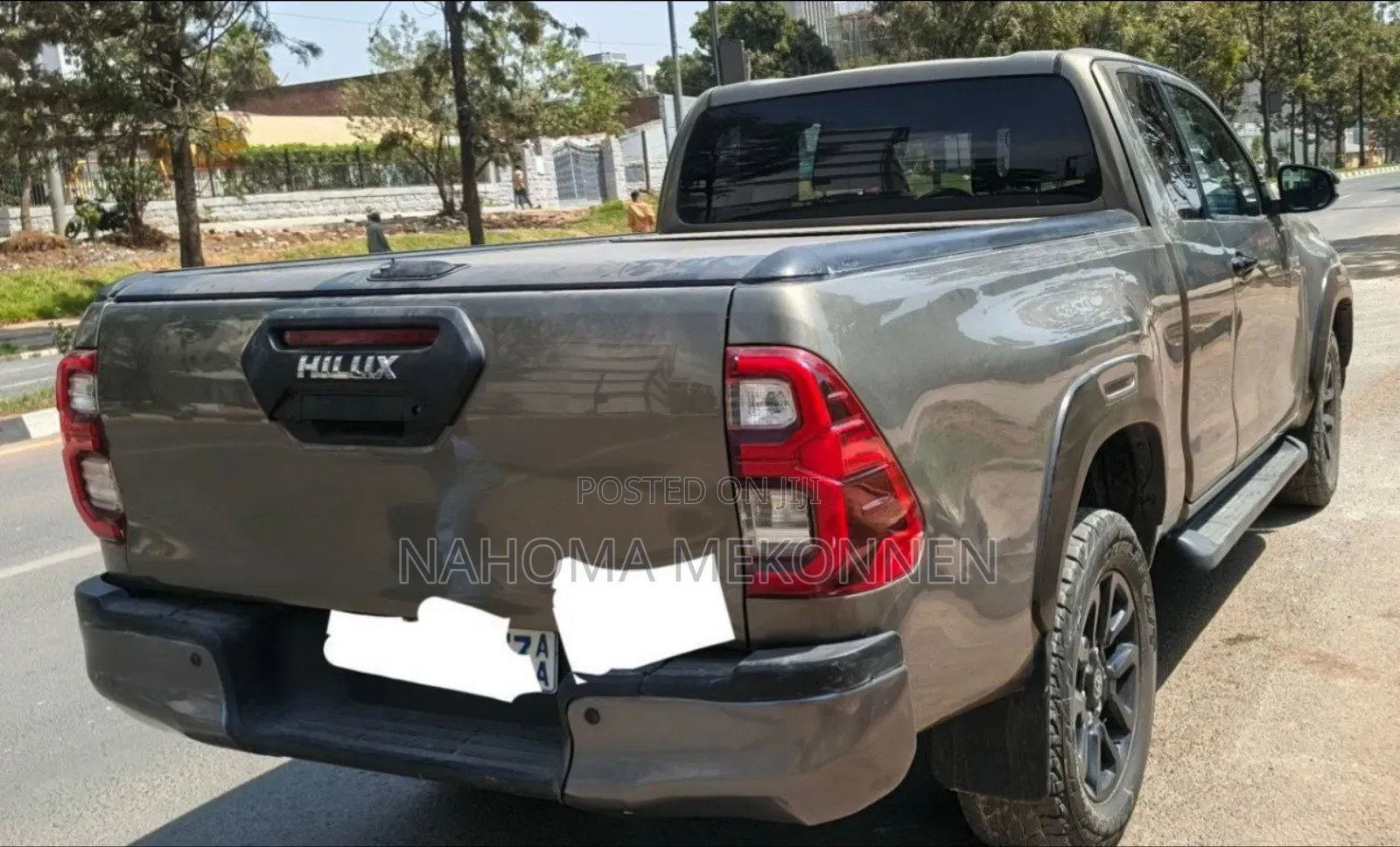 Toyota Hilux 2021 Brown