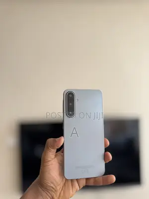 New Samsung Galaxy A17 5G 256 GB Silver