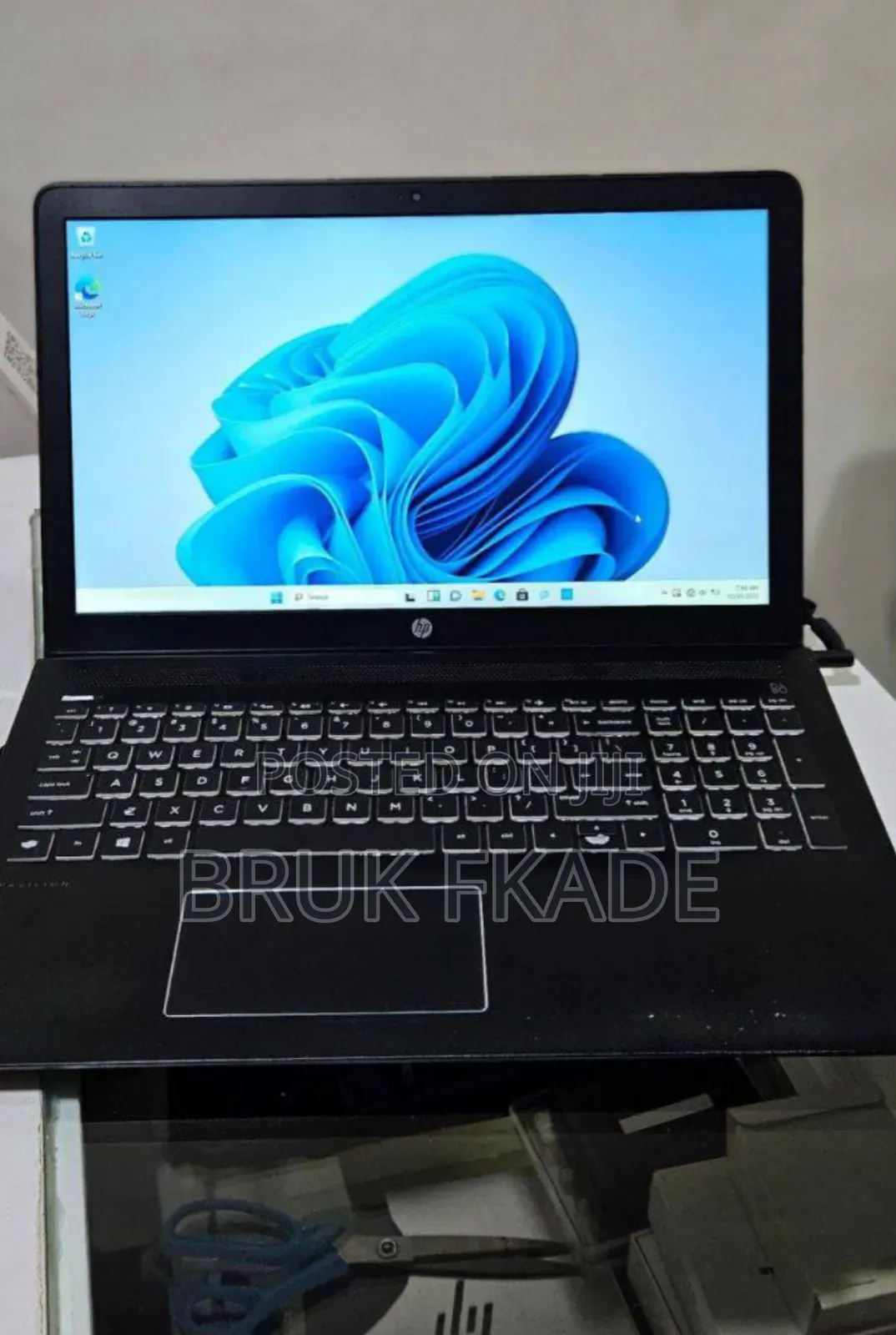 New Laptop HP Pavilion 15 8GB Intel Core I7 SSD 256GB