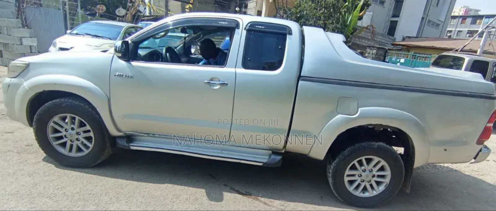 Toyota Hilux 2013 Gold