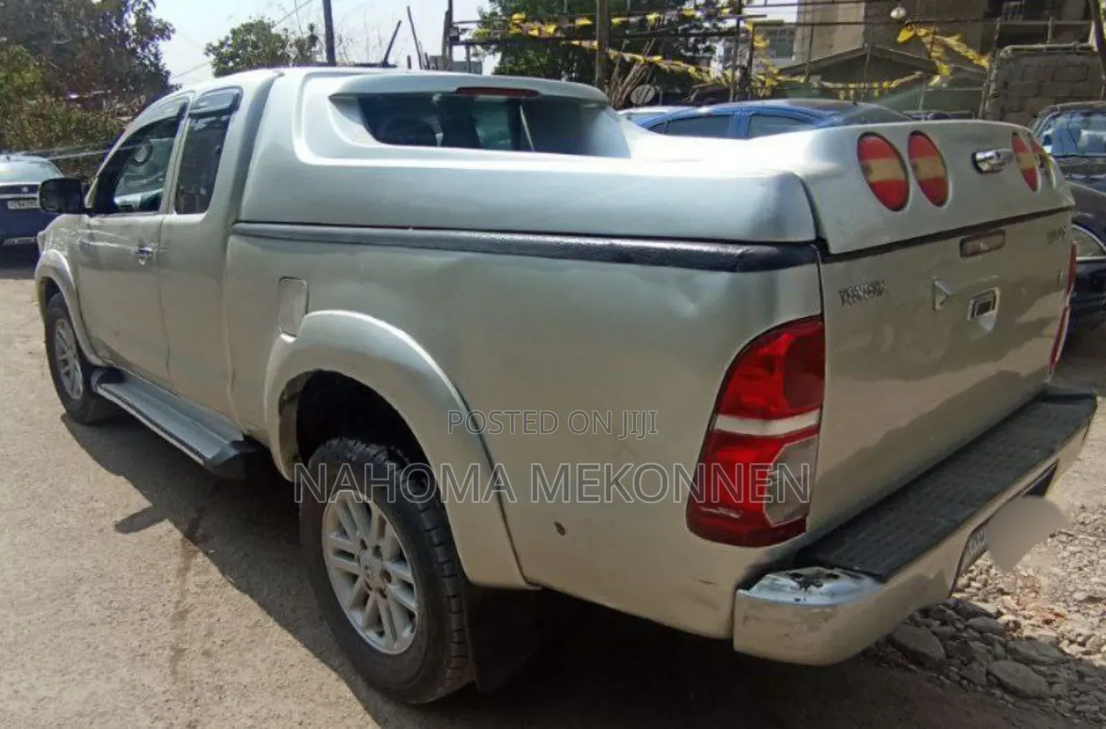 Toyota Hilux 2013 Gold