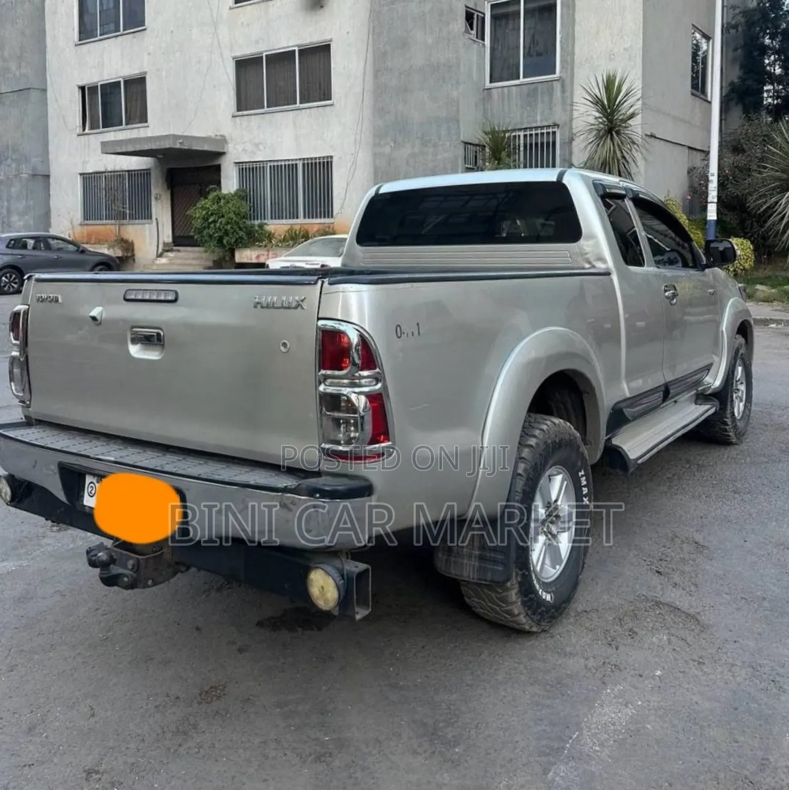 Toyota Hilux 2013 Teal