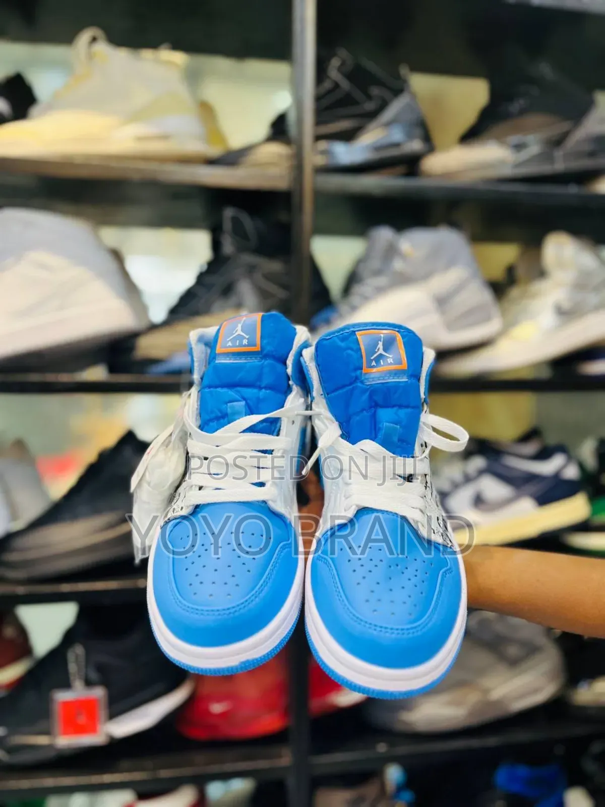 Air Jordan 1 Mid Gs Game Winner White /Blue Fashion Boots