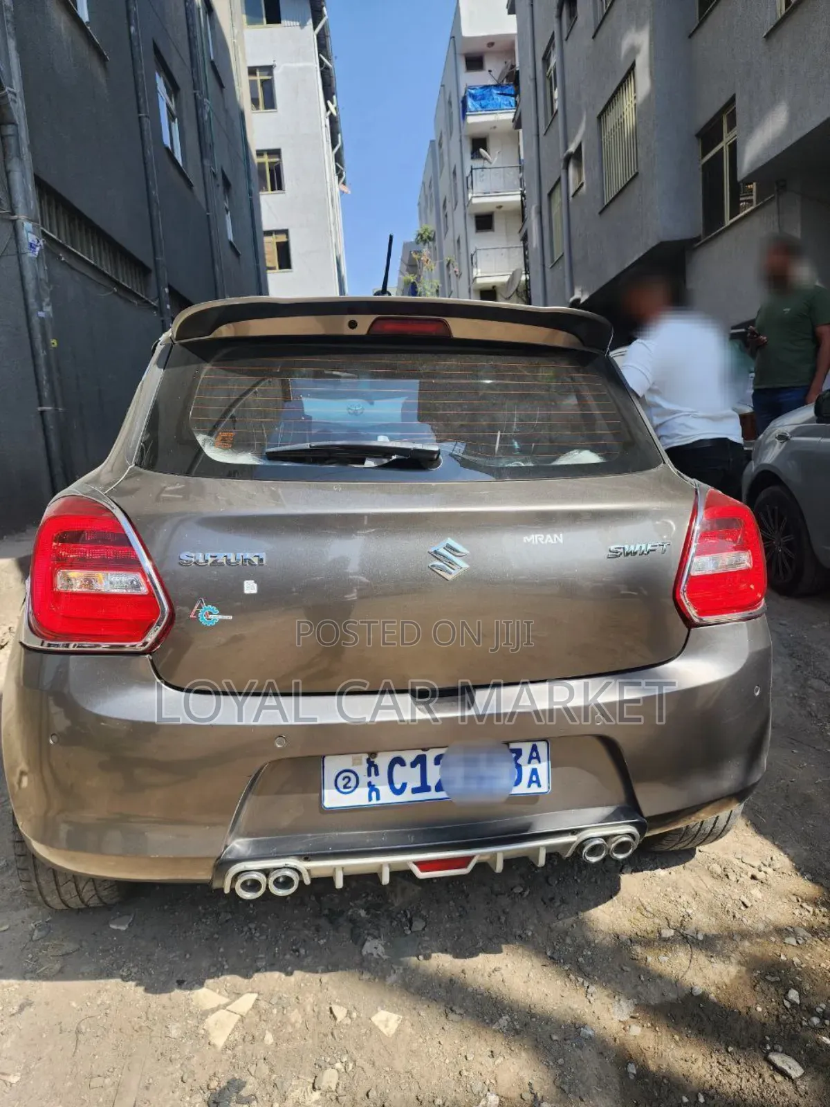 Suzuki Swift 2022 Gray