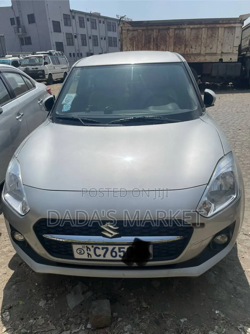 Suzuki Swift 2022 Silver