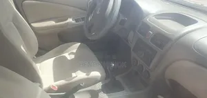 Nissan Sunny 2011 Silver