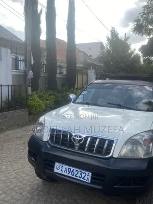 Toyota Land Cruiser 2008 White