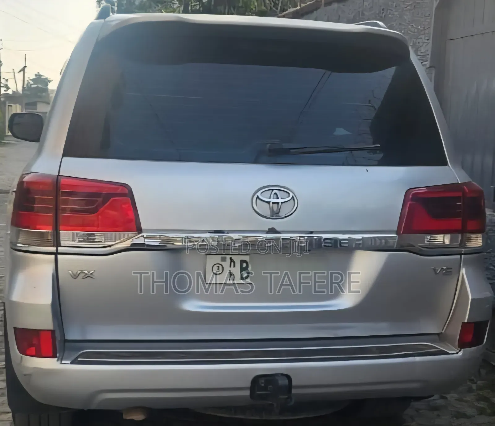 Toyota Land Cruiser 2011