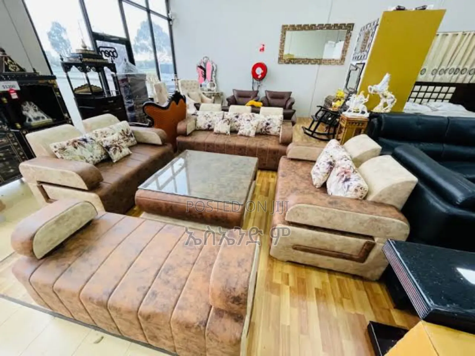 Crate Barrel Sofa Design With Table