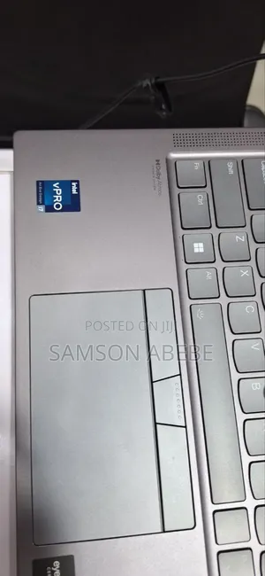 New Laptop Lenovo ThinkPad X1 Yoga Gen 8 32GB Intel Core I7 SSD 512GB