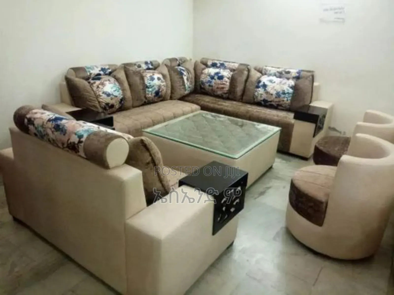 Jonathan Louis Sofa Design With Table