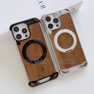 # iPhones 16pro Max Frameless Metal Cover Case * Natural Wood