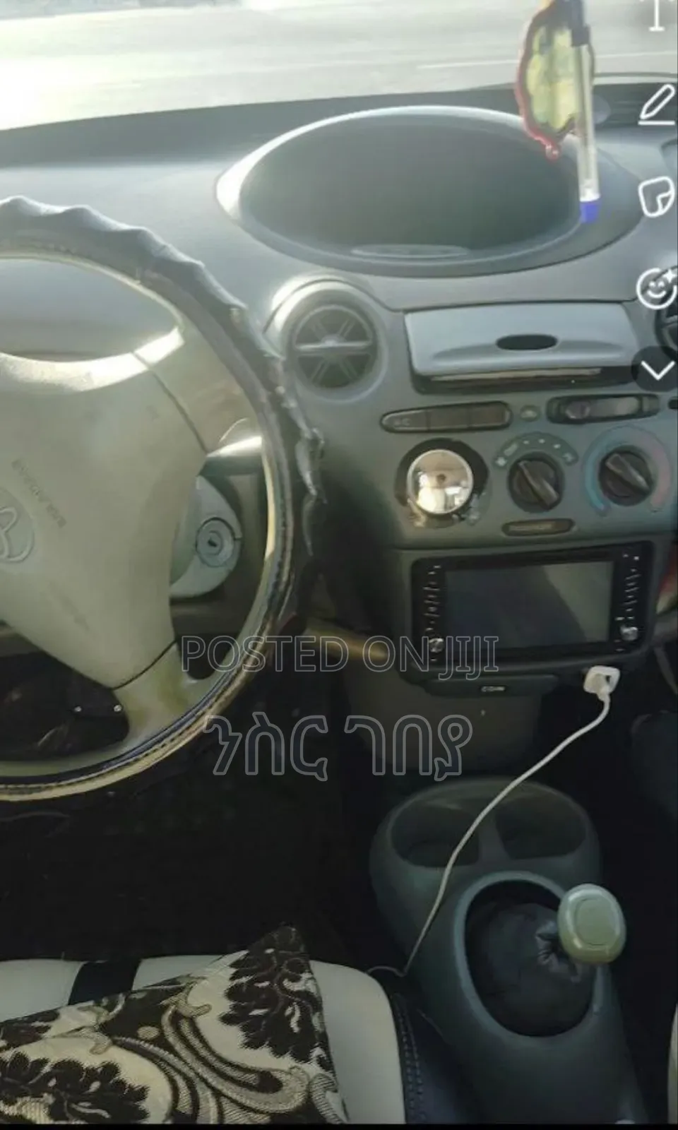 Toyota Vitz 1999 Blue