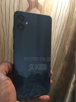 New Samsung Galaxy A05 64 GB Black