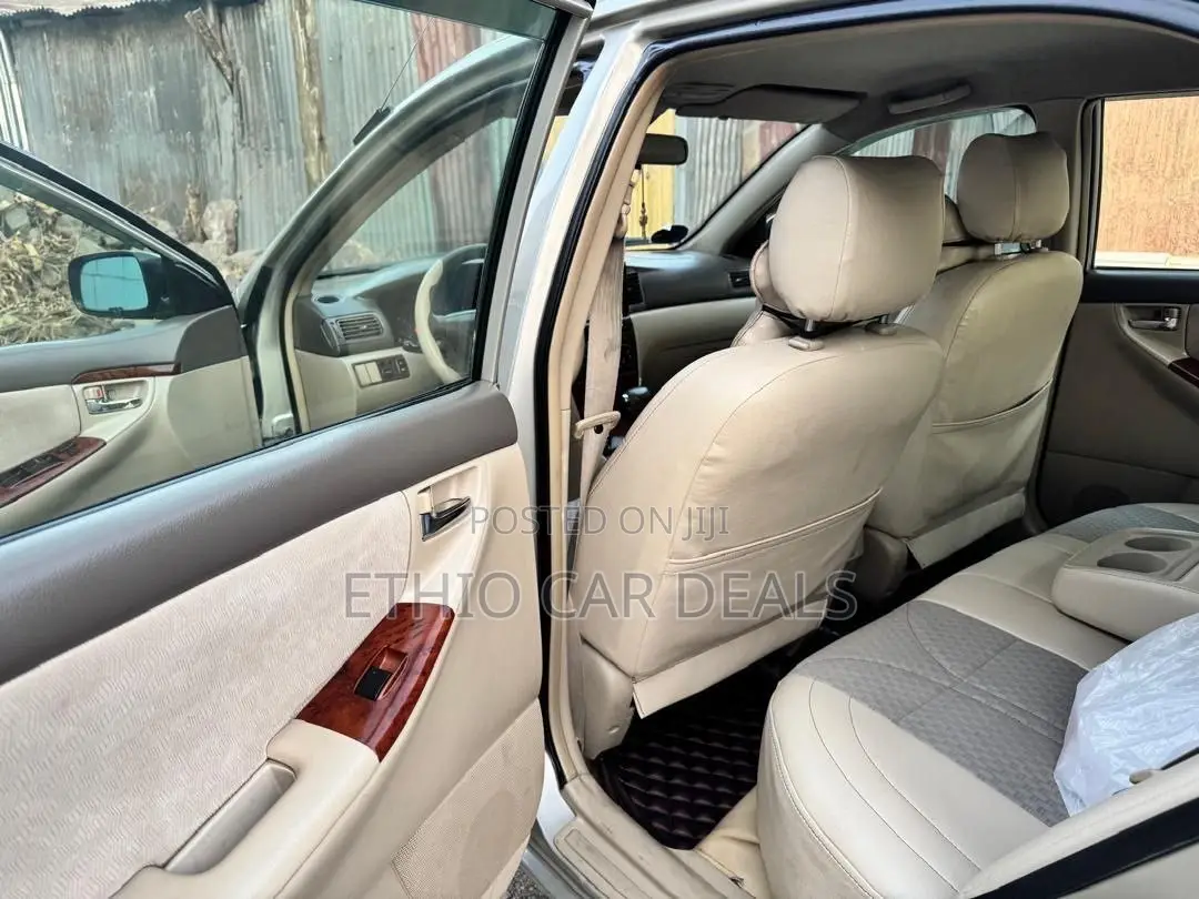 Toyota Corolla 160i GLE Automatic 2007 Silver