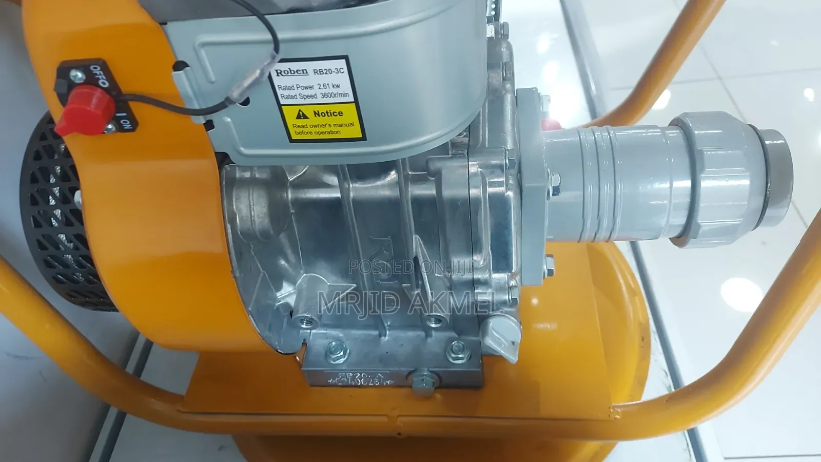 Roben Rb 20 Concrete Vibratror