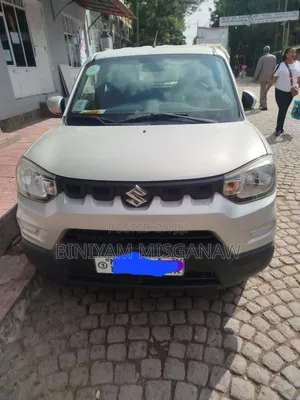 Suzuki S-Presso 2021 Gold